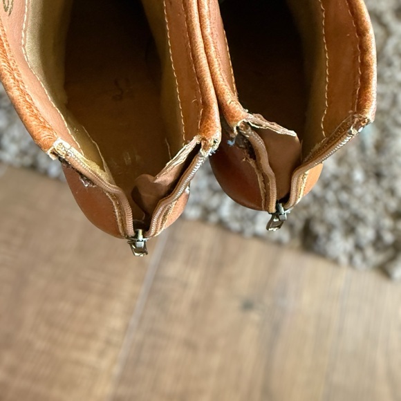 SBICCA Tan Leather Ankle Boots with Patterned Fabric Size 7 Women - Picture 6 of 13